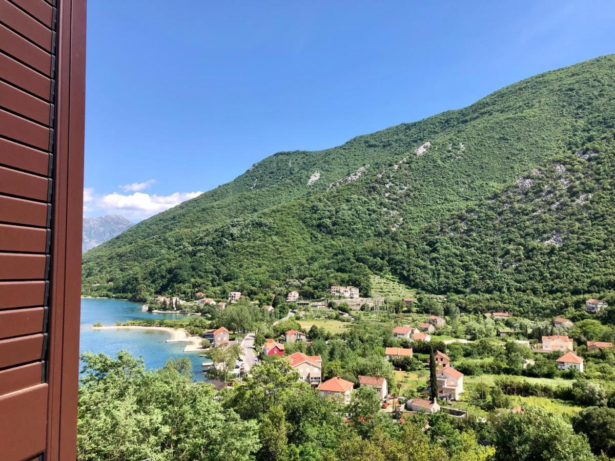 Lavender Bay Apartment D9 Donji Morinj Εξωτερικό φωτογραφία