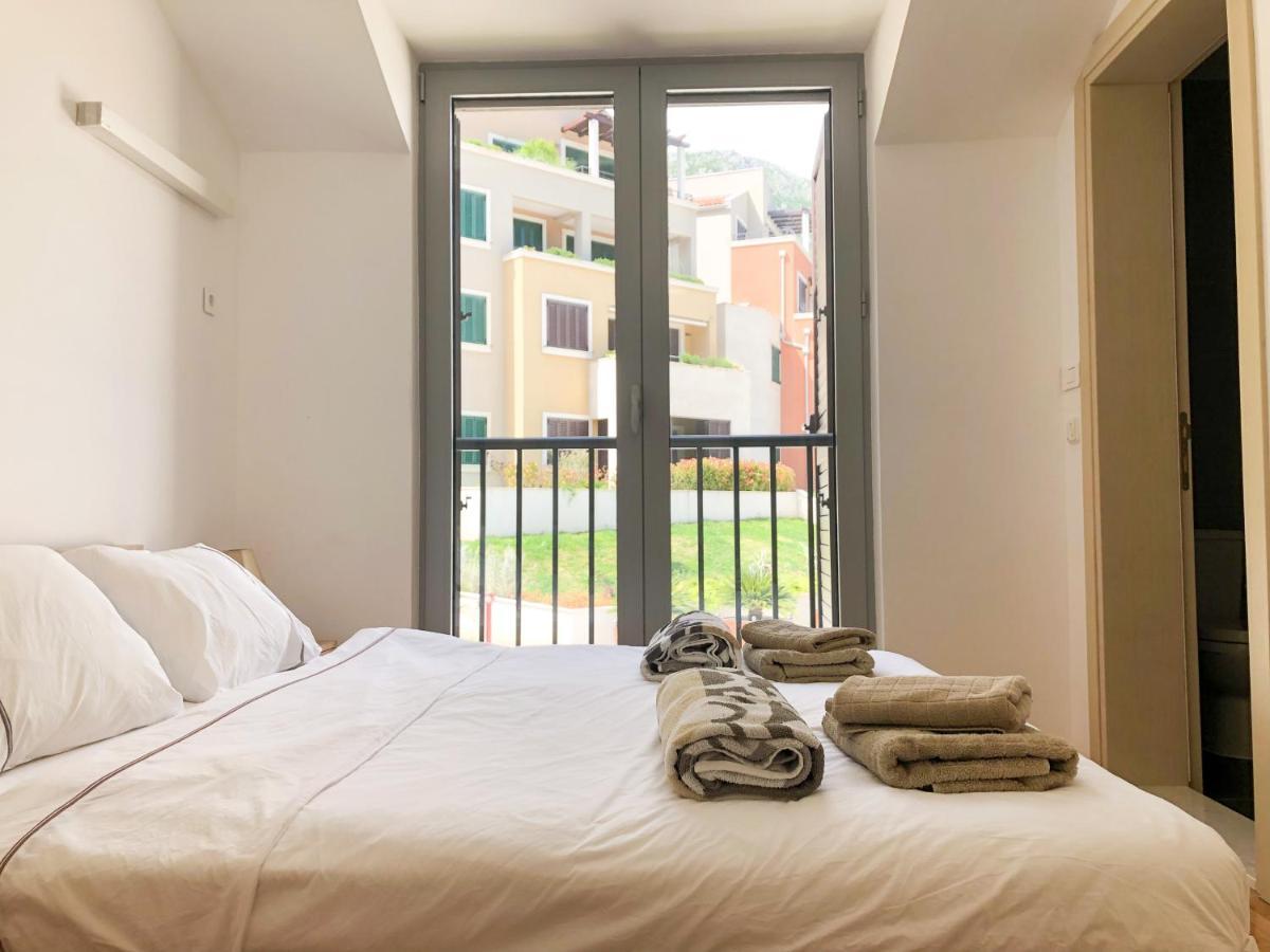 Lavender Bay Apartment D9 Donji Morinj Εξωτερικό φωτογραφία