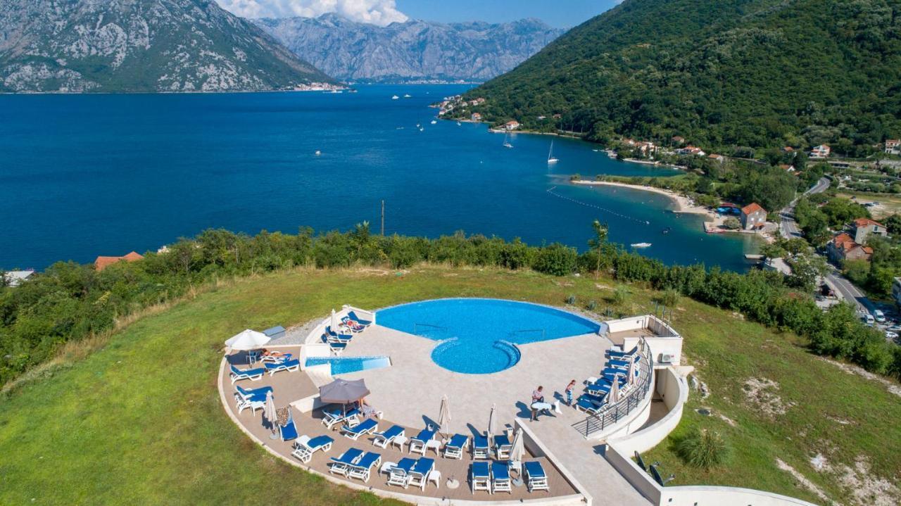 Lavender Bay Apartment D9 Donji Morinj Εξωτερικό φωτογραφία
